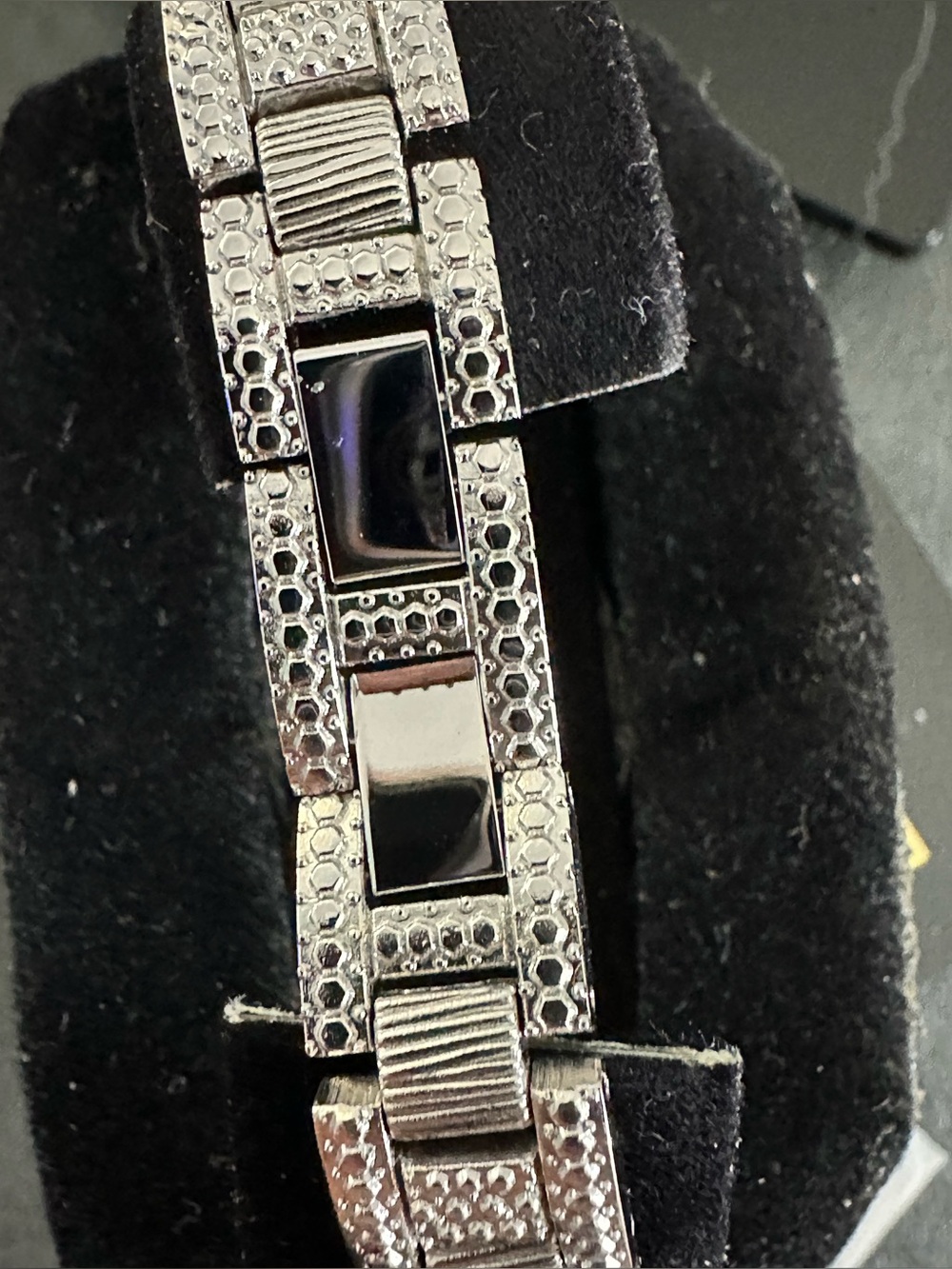 Adrienne VITTADINI Limited Edition Silver Crystal Pavé Octagon Bracelet Watch - Picture 5 of 7
